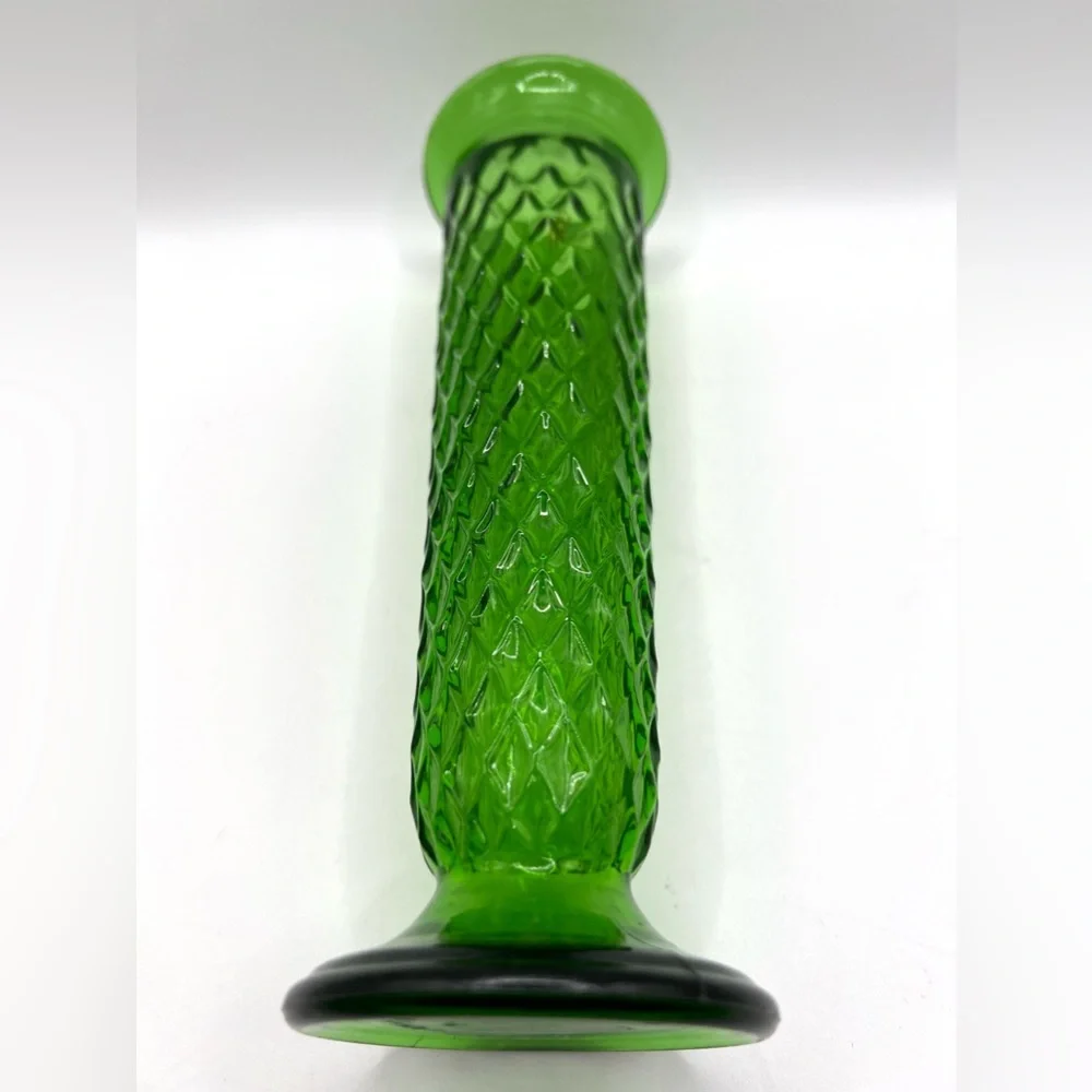 Vintage EO Brody USA Emerald Green Glass Diamond Pattern Bud Vase 8 in Height
